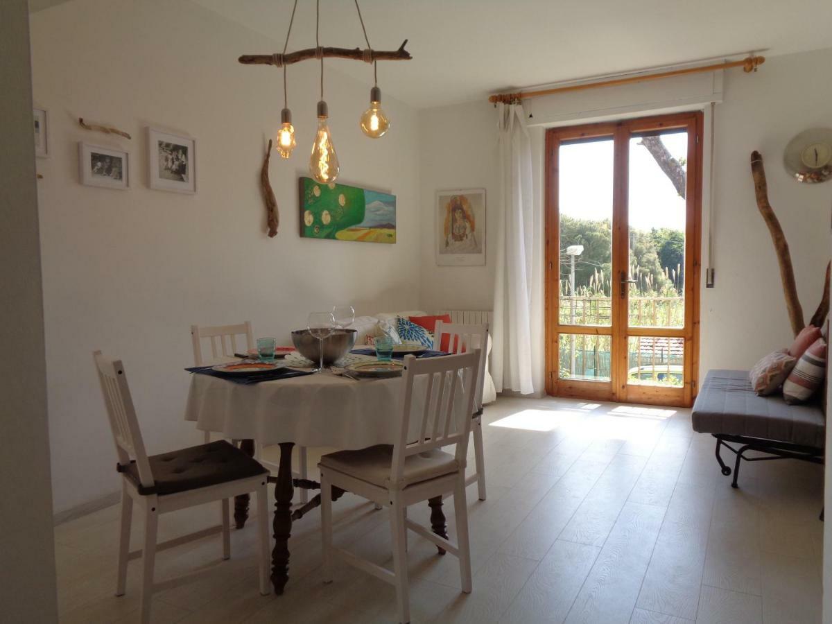 La Casa Di Nina Apartamento Quercianella Exterior foto