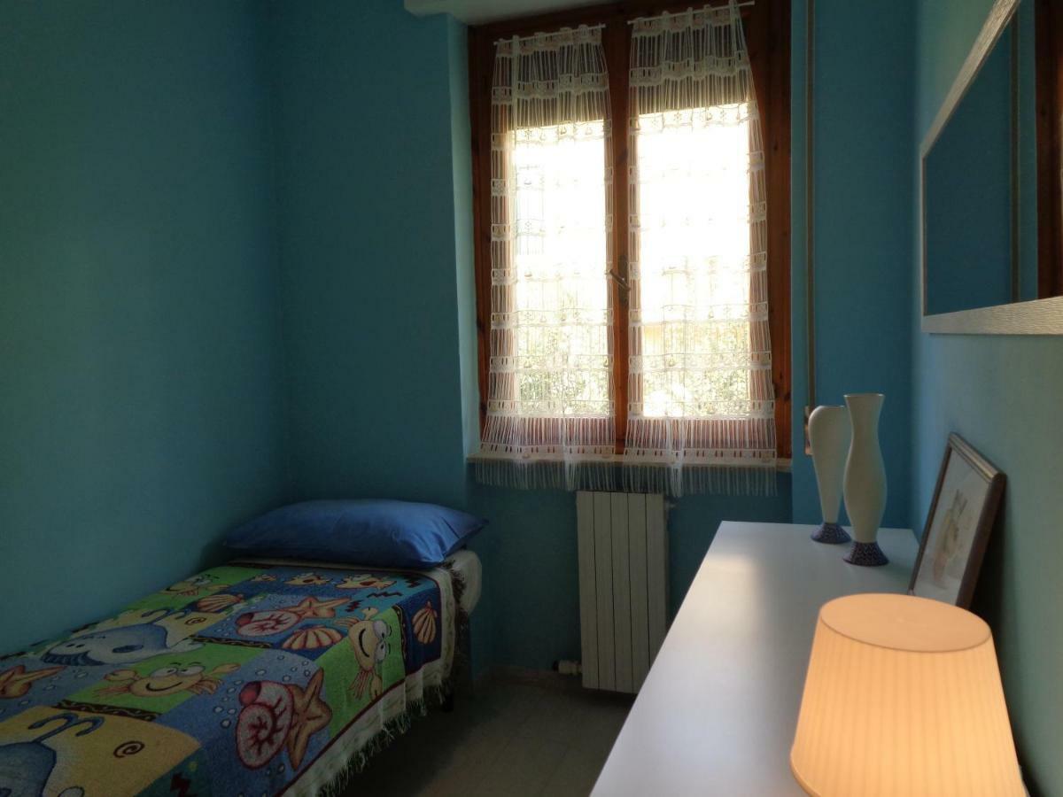 La Casa Di Nina Apartamento Quercianella Exterior foto